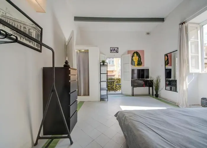 Townhouse With Private Terrace - Walk To Valletta Floriana