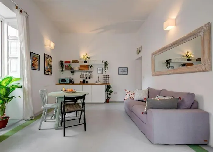 Feriehus Townhouse With Private Terrace - Walk To Valletta Floriana